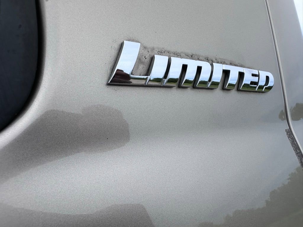 Used 2008 Toyota Tundra Limited AWD/4WD image 10