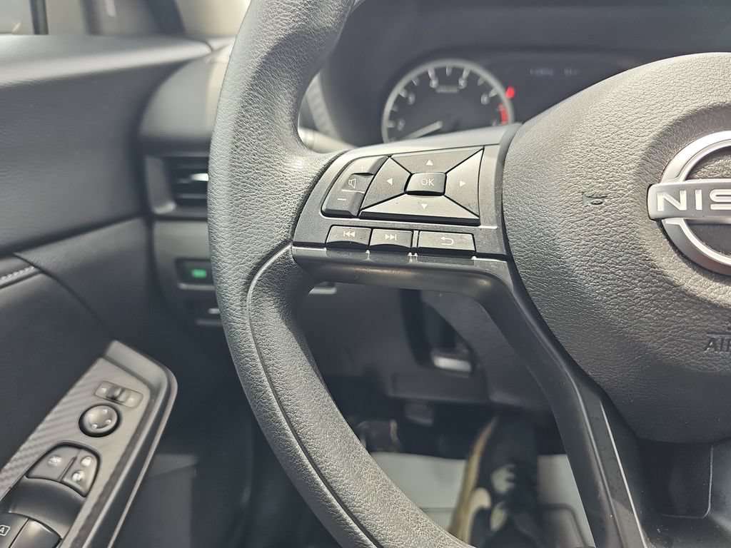 Used 2024 Nissan Sentra S FWD image 17