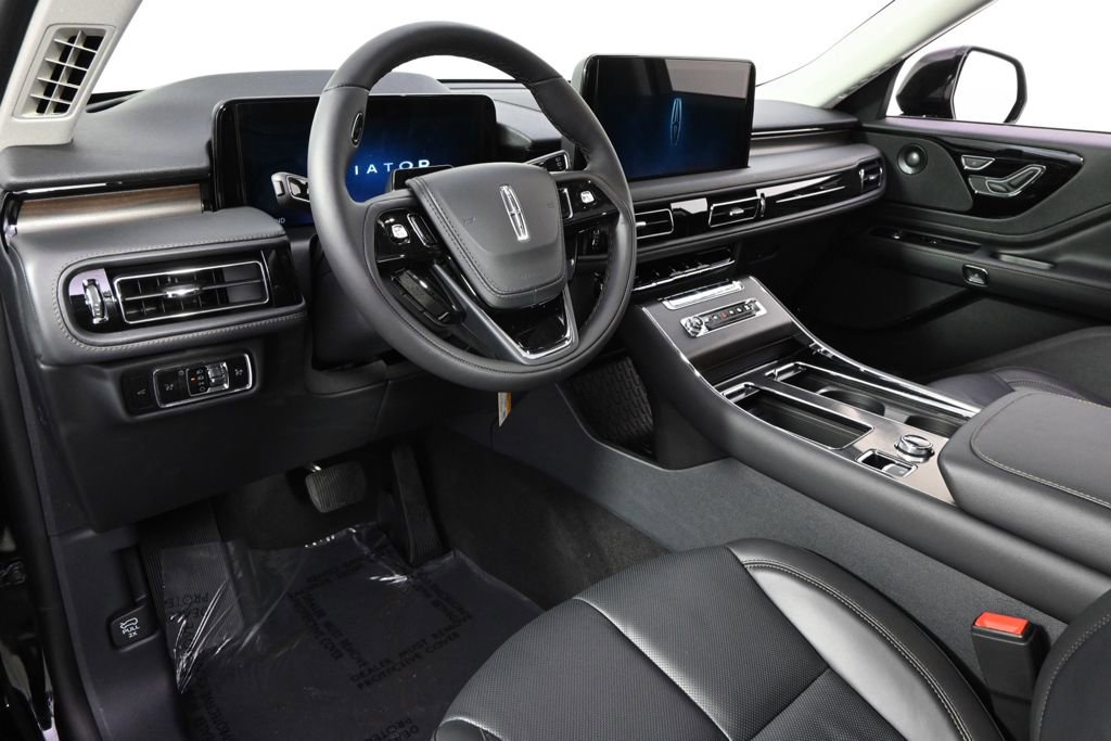New 2026 Lincoln Aviator Reserve image 12