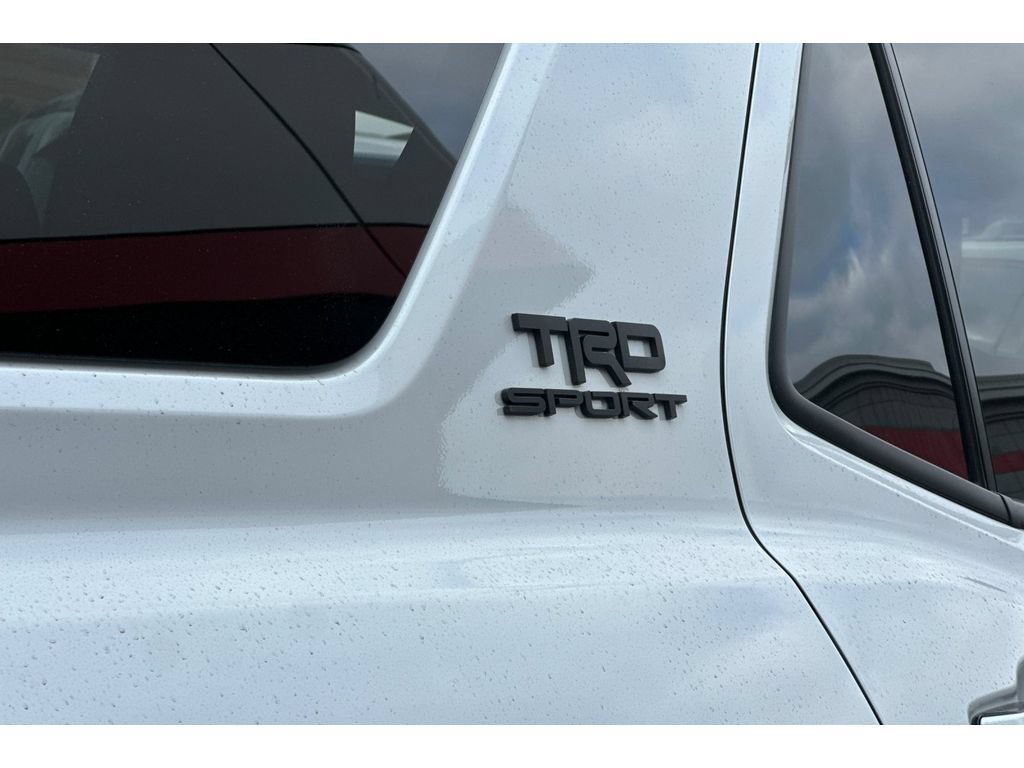 Certified 2026 Toyota 4Runner TRD Sport Premium w/ Tow Technology Package AWD/4WD image 7