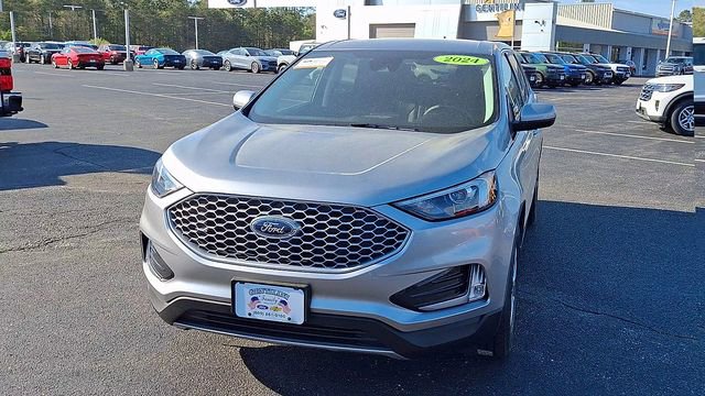 Certified 2024 Ford Edge SEL w/ Convenience Package AWD/4WD image 3