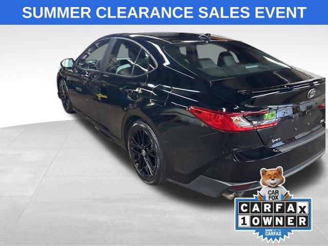 Used 2025 Toyota Camry SE FWD image 4
