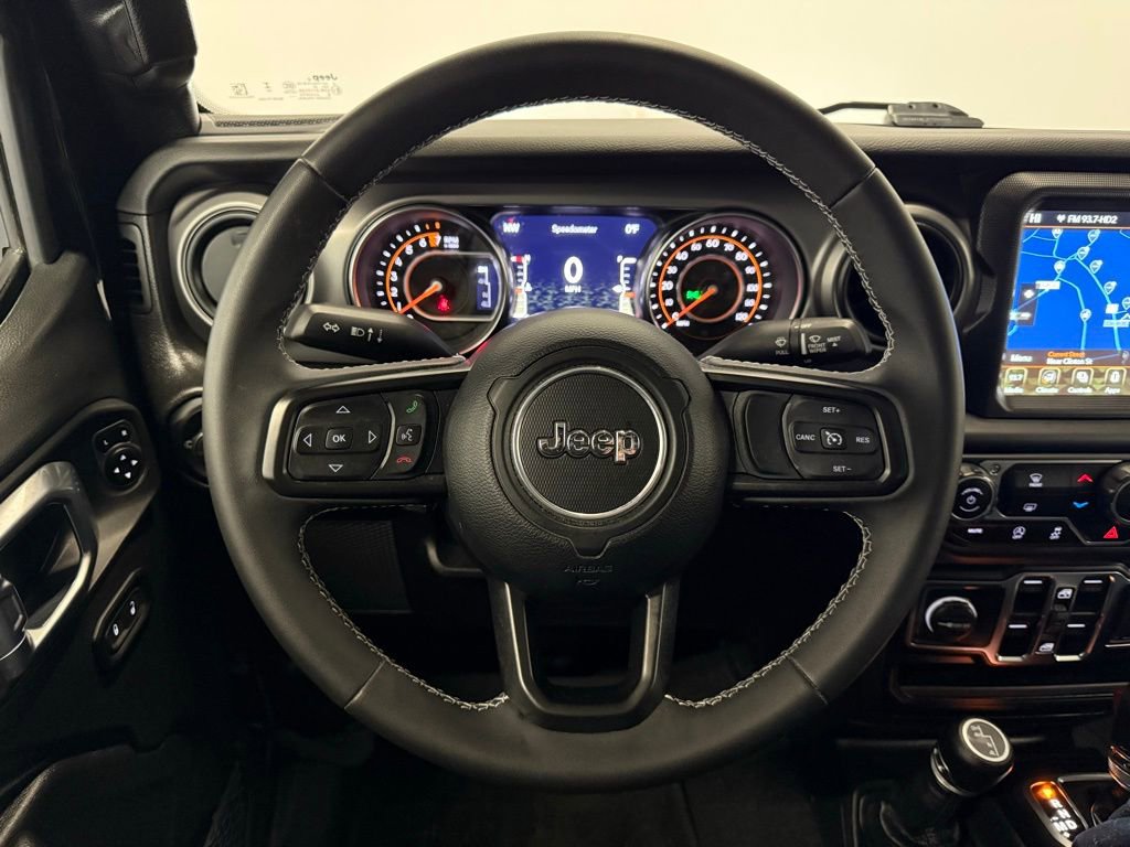 Used 2023 Jeep Gladiator Sport S image 31