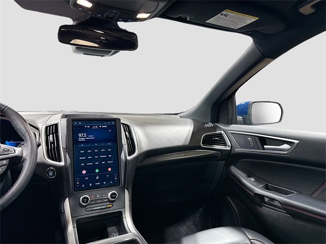 Used 2022 Ford Edge ST-Line image 25