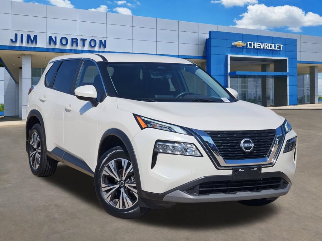 Used 2023 Nissan Rogue SV