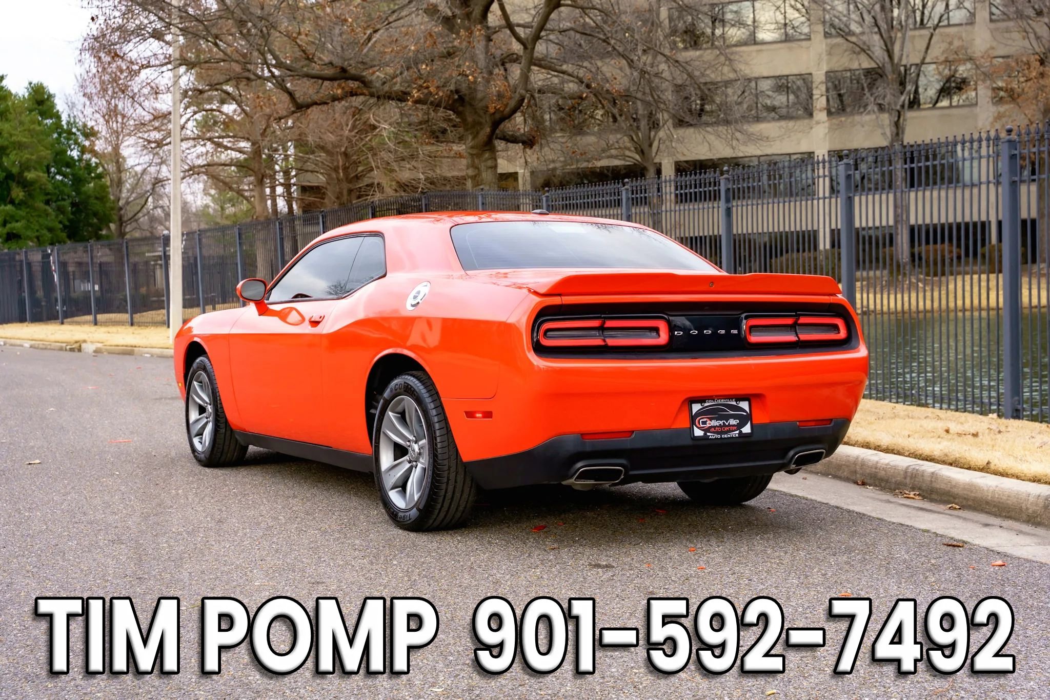 Used 2019 Dodge Challenger SXT image 7