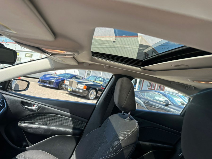 Used 2015 Dodge Dart SXT w/ Sun/Sound Group FWD image 24