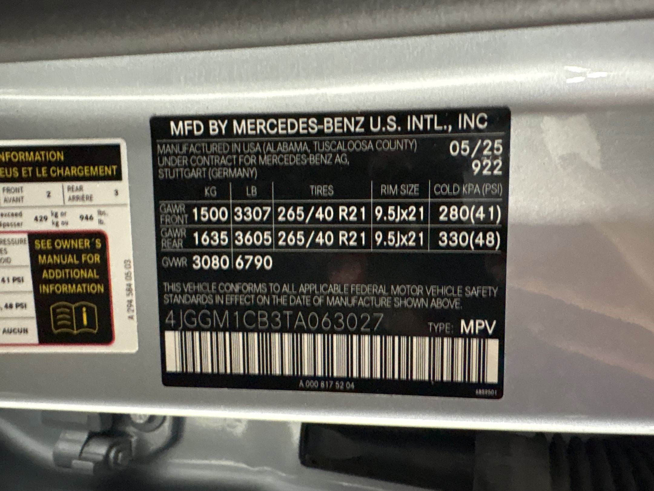 New 2026 Mercedes-Benz EQE 320 4MATIC SUV image 19