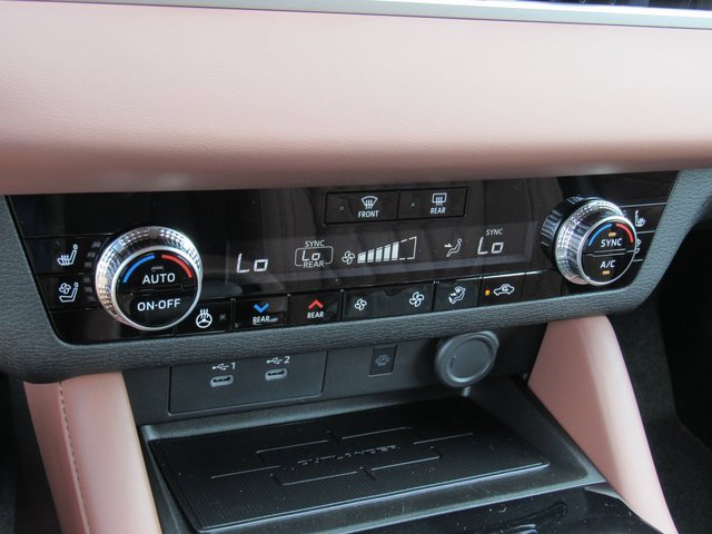 New 2025 Mitsubishi Outlander SEL image 20