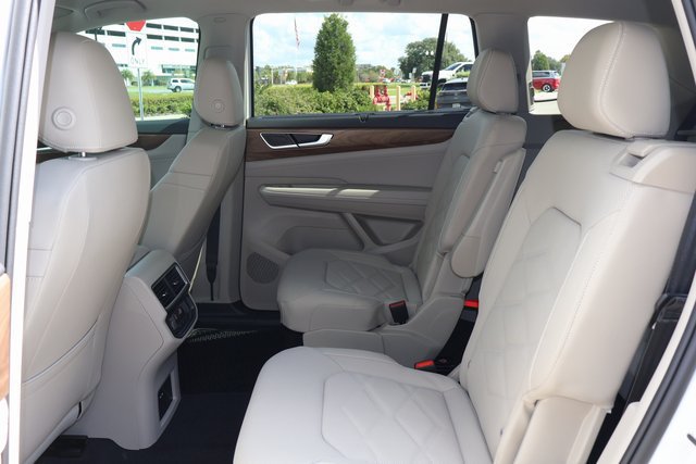 Certified 2026 Volkswagen Atlas SE FWD image 13