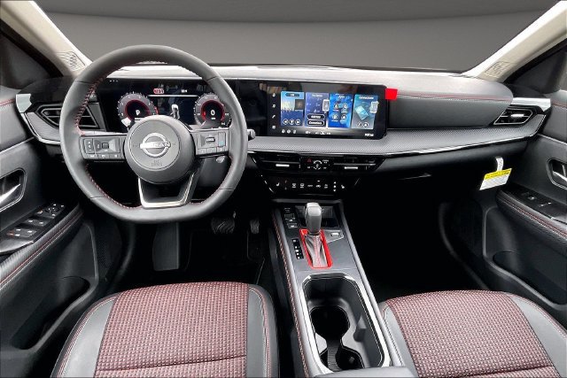 New 2027 Nissan Kicks SR AWD/4WD image 5