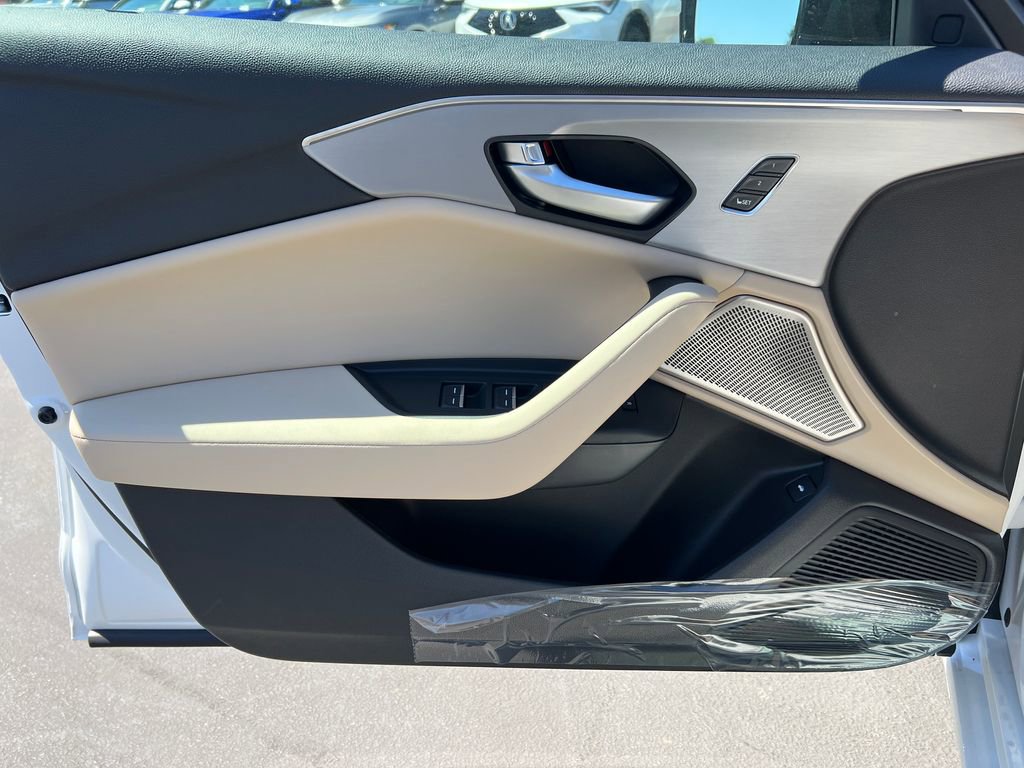 New 2025 Acura TLX w/ Technology Package image 11