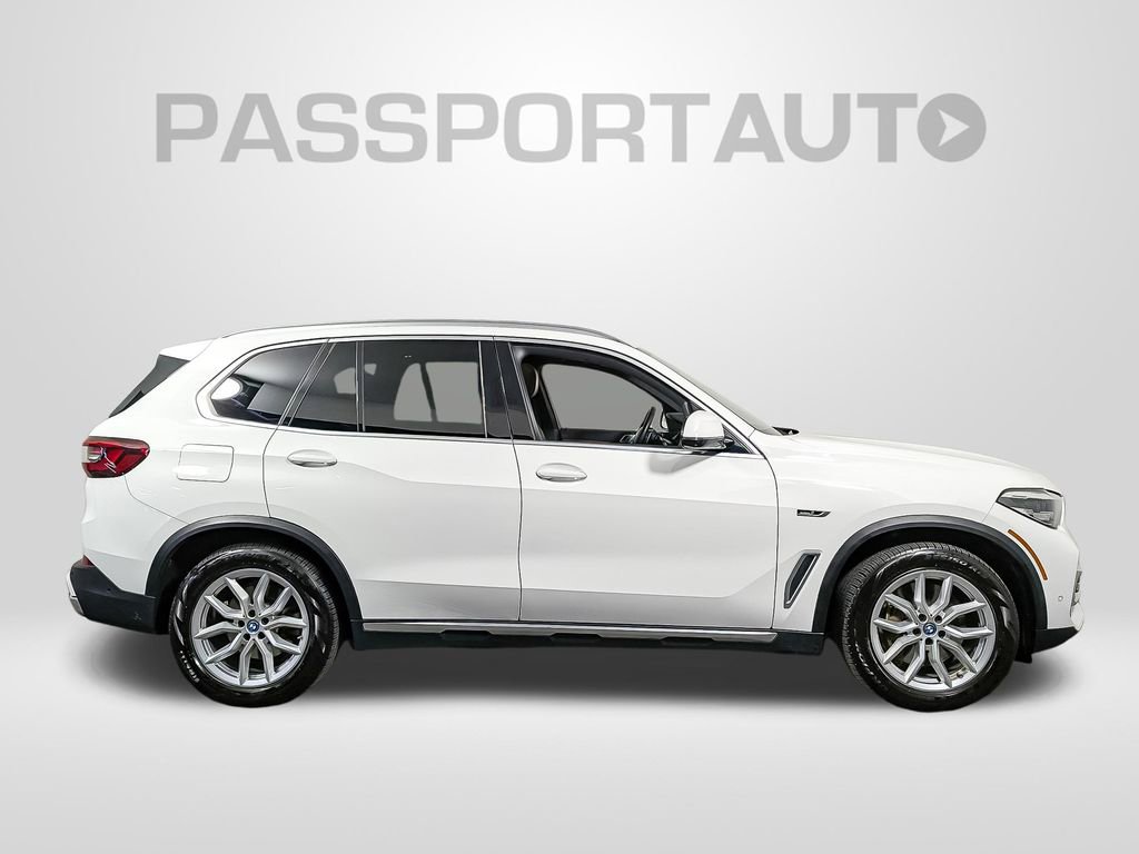 Certified 2022 BMW X5 xDrive45e w/ Parking Assistance Package image 7