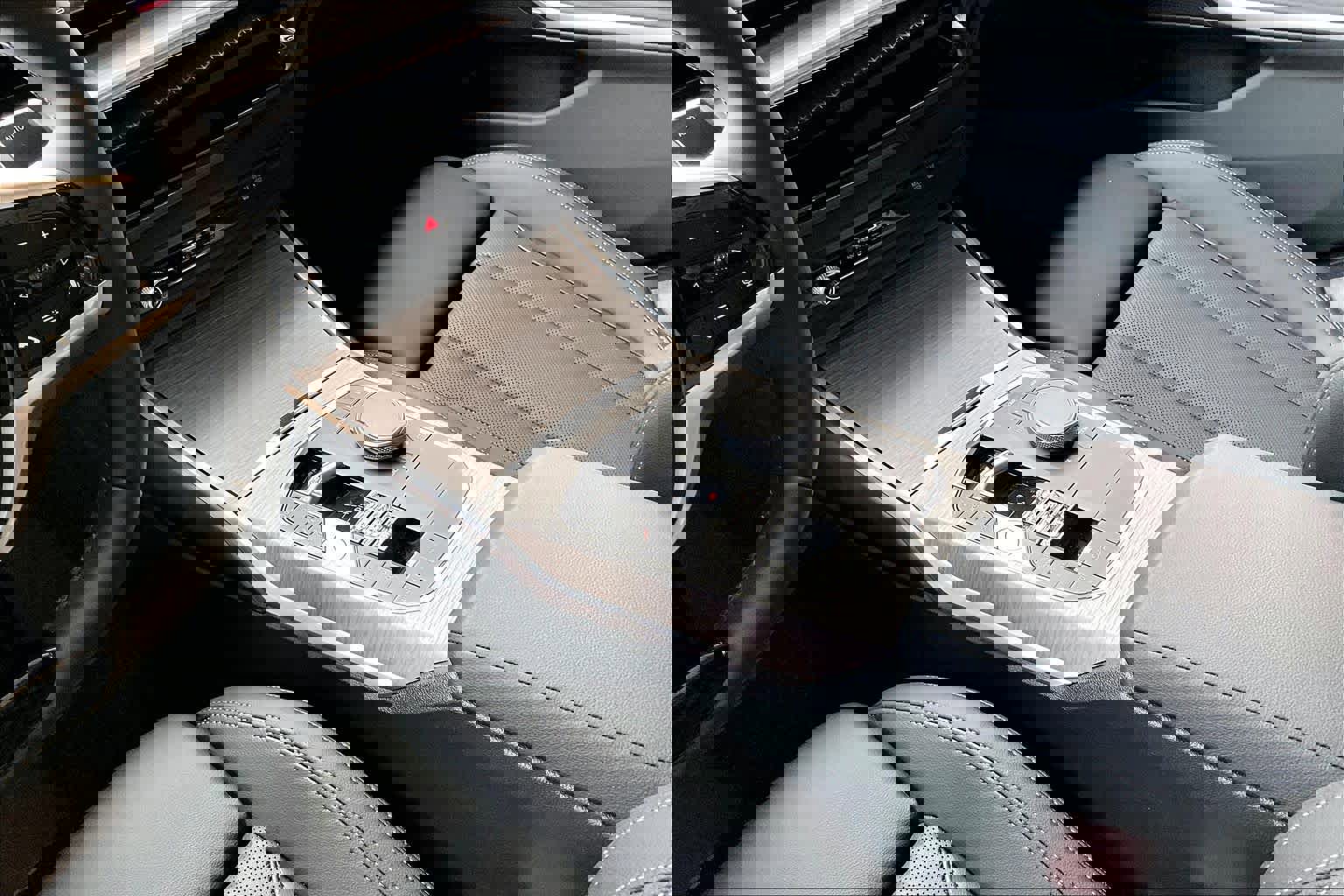 Certified 2025 BMW 330i Sedan image 16