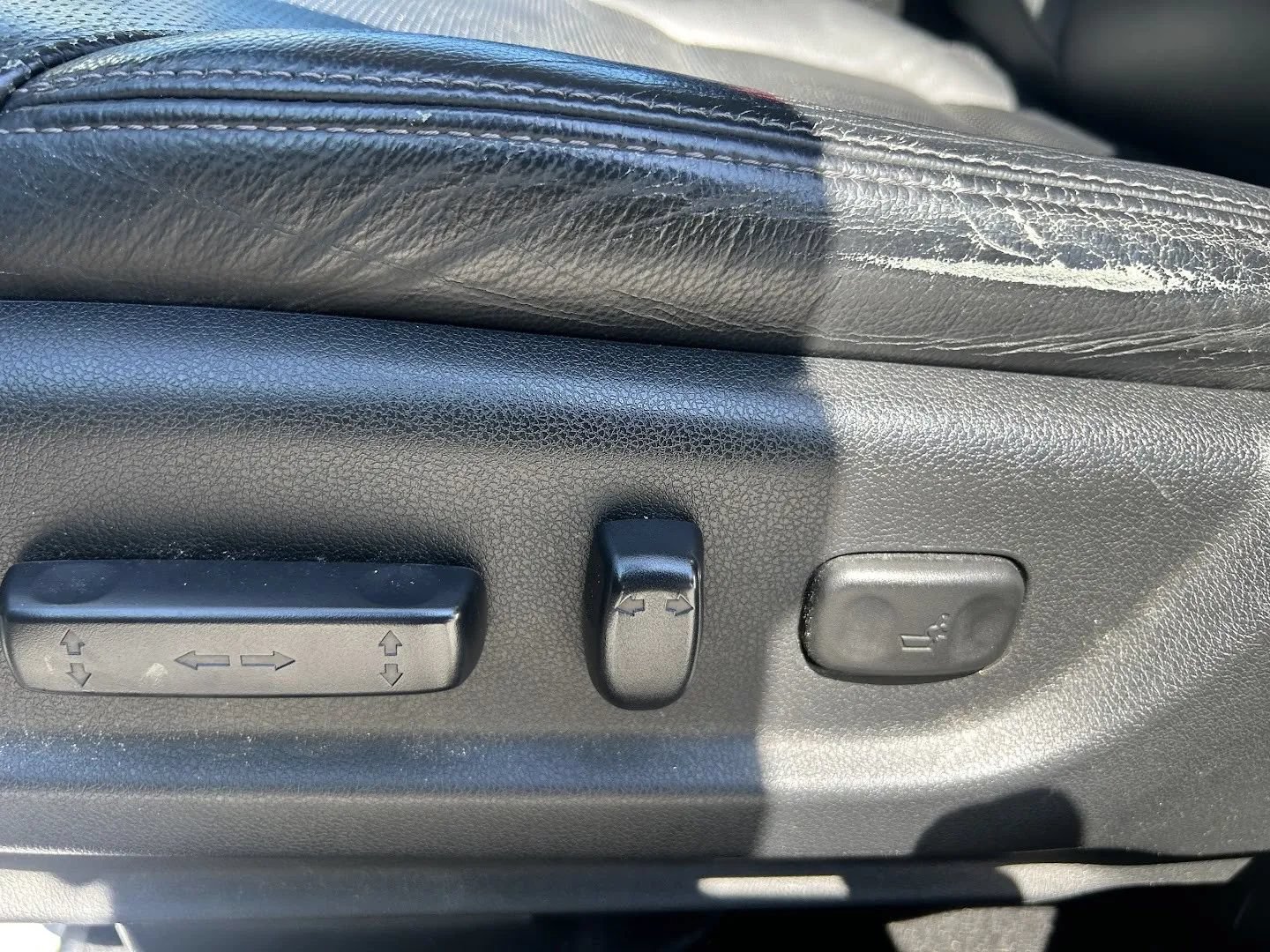 Used 2016 Honda CR-V Touring image 14