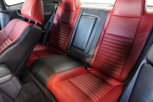 Used 2013 Dodge Challenger R/T Plus RWD image 12
