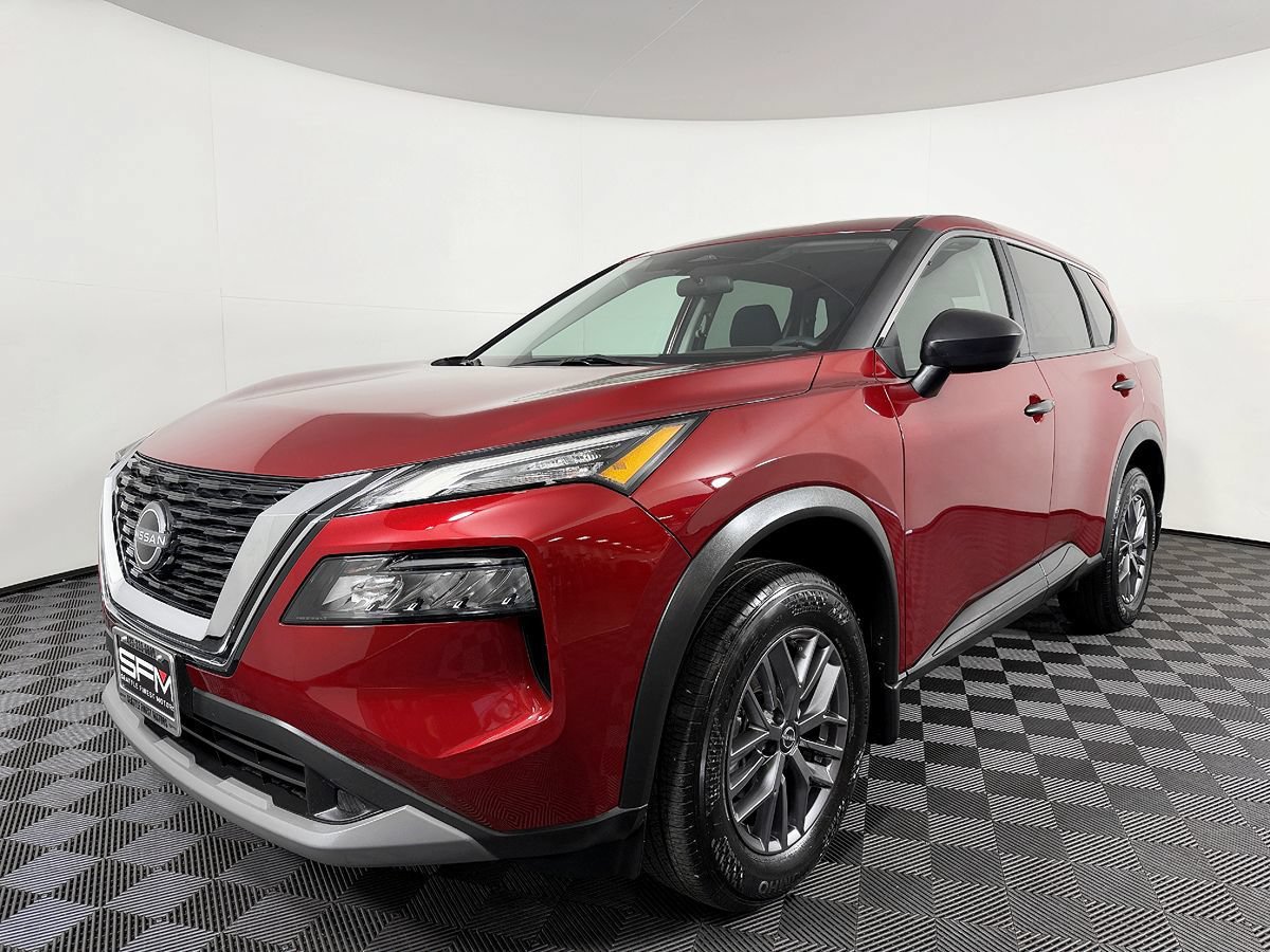Used 2023 Nissan Rogue S AWD/4WD image 2
