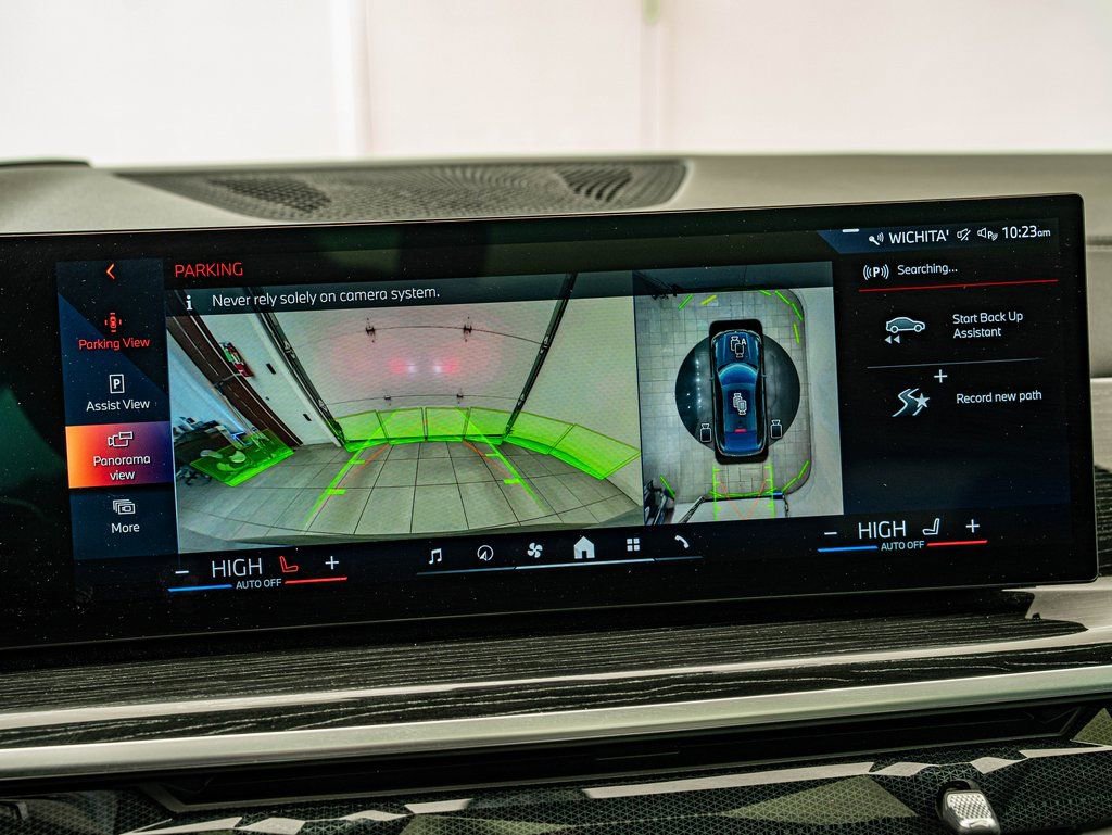 Used 2024 BMW X6 xDrive40i w/ Premium Package image 26