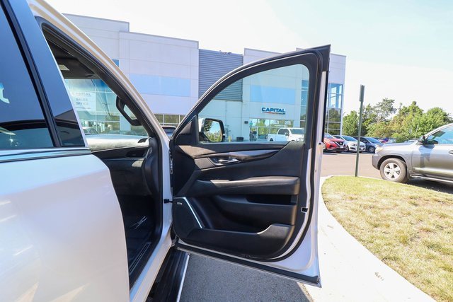 Used 2016 Cadillac Escalade Platinum image 44