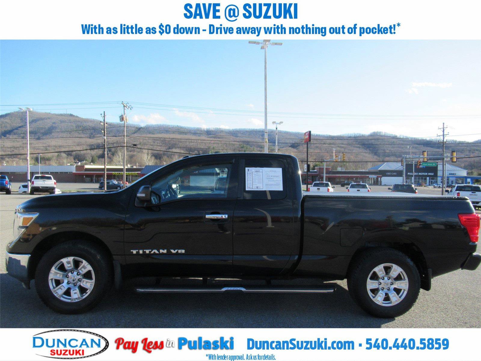 Used 2018 Nissan Titan SV w/ SV Convenience Package AWD/4WD image 9