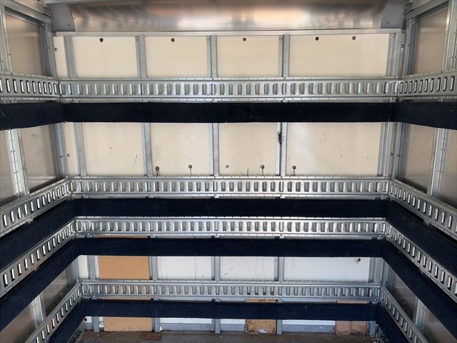 Used 2020 Chevrolet Express 3500 image 17