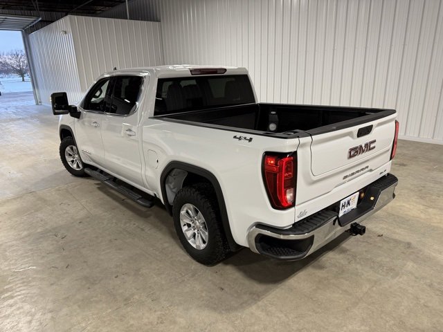 Used 2022 GMC Sierra 1500 SLE image 39