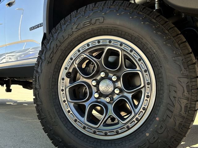 Used 2018 Chevrolet Colorado ZR2 AWD/4WD image 11