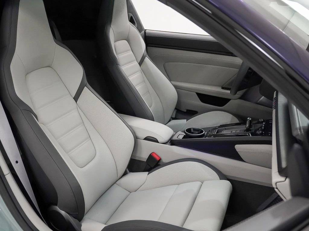 Certified 2026 Porsche 911 Carrera GTS image 18