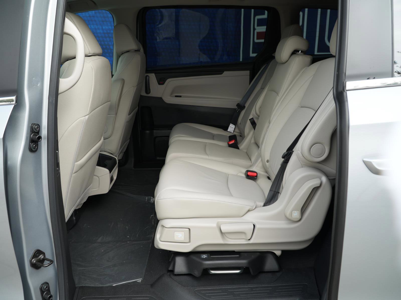 New 2026 Honda Odyssey EX-L image 18