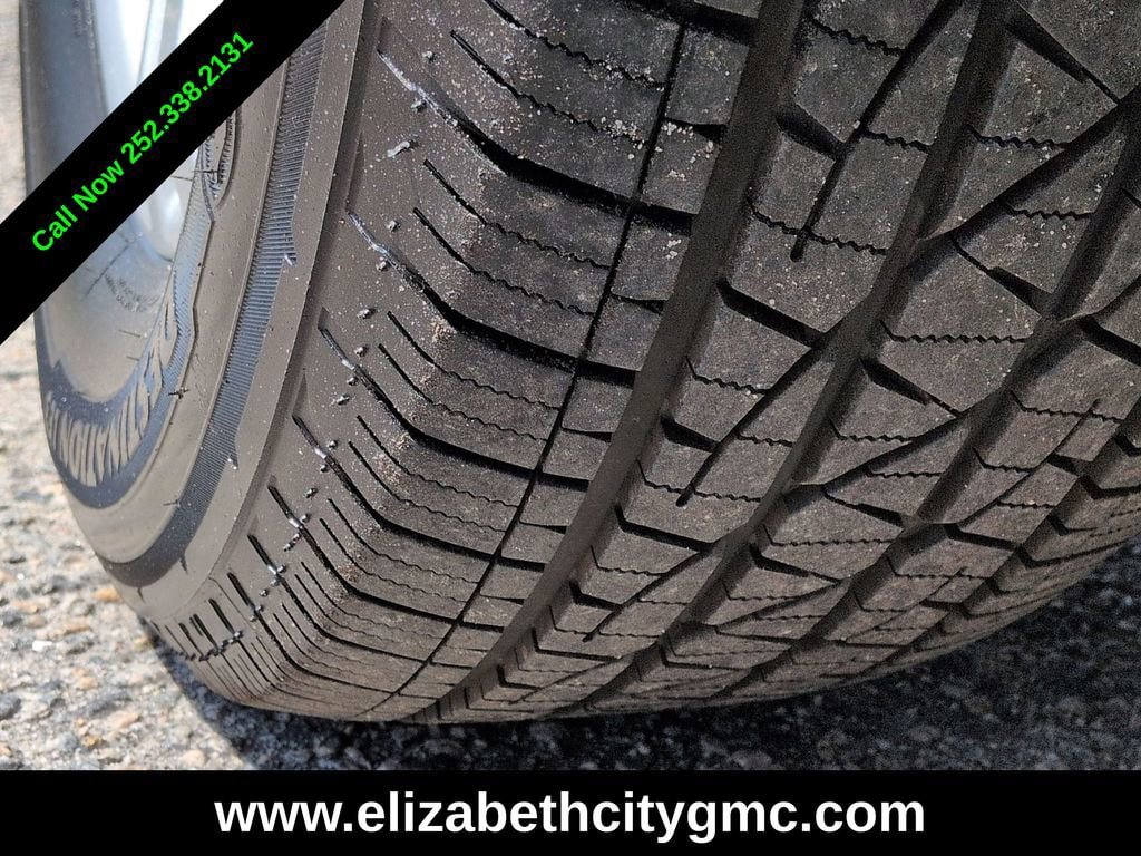 Used 2022 Ford Explorer XLT RWD image 13