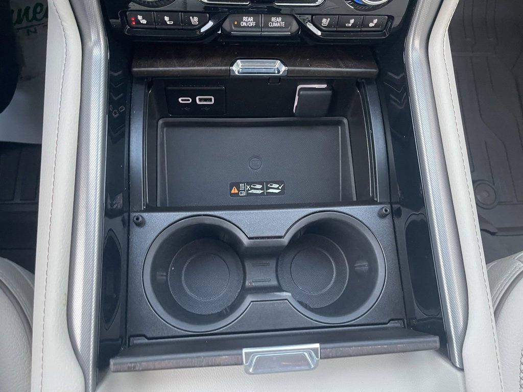 Used 2023 GMC Yukon Denali image 36