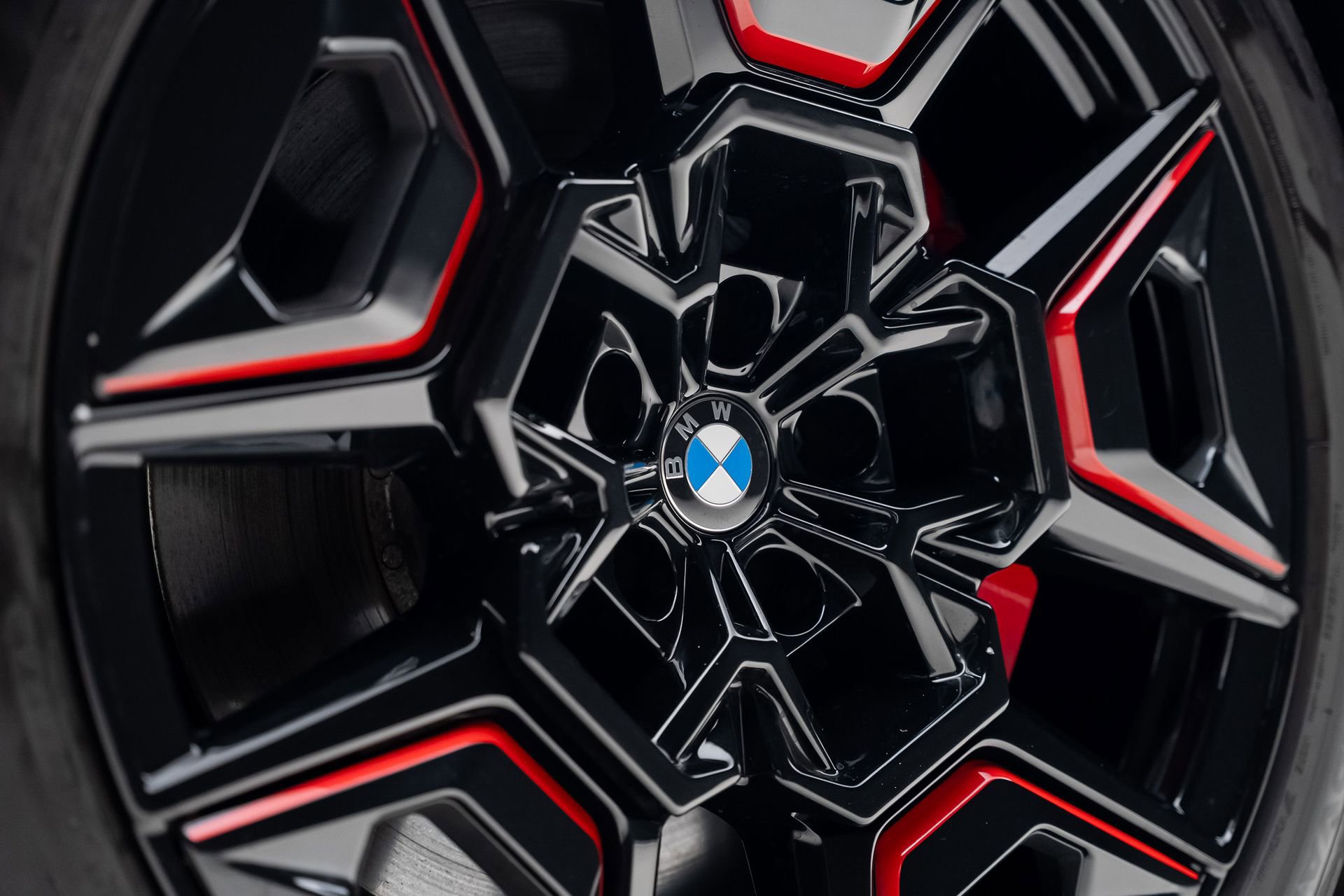 Used 2024 BMW XM Label Red image 23