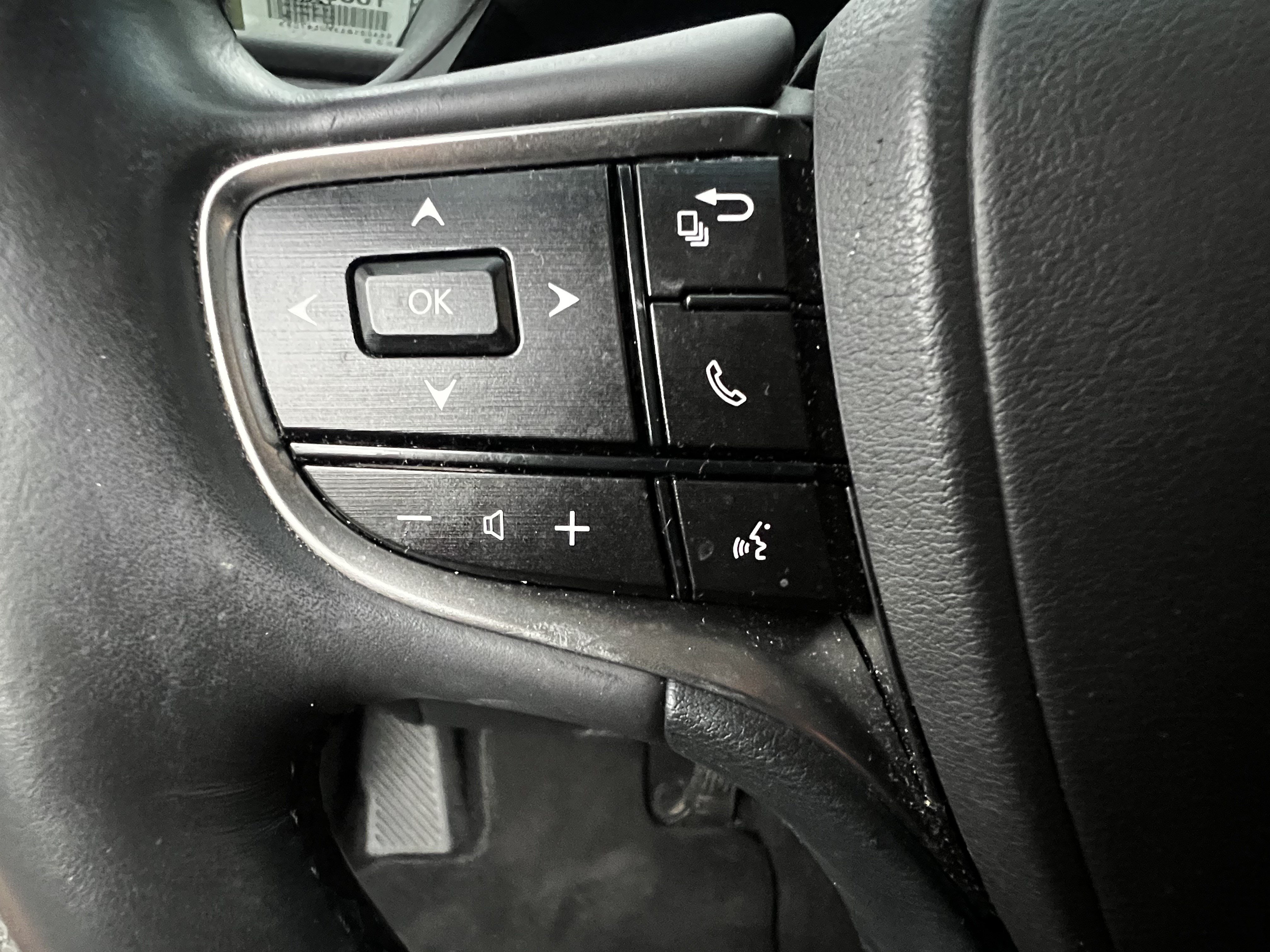 Used 2023 Lexus ES 350 w/ Premium Package FWD image 18