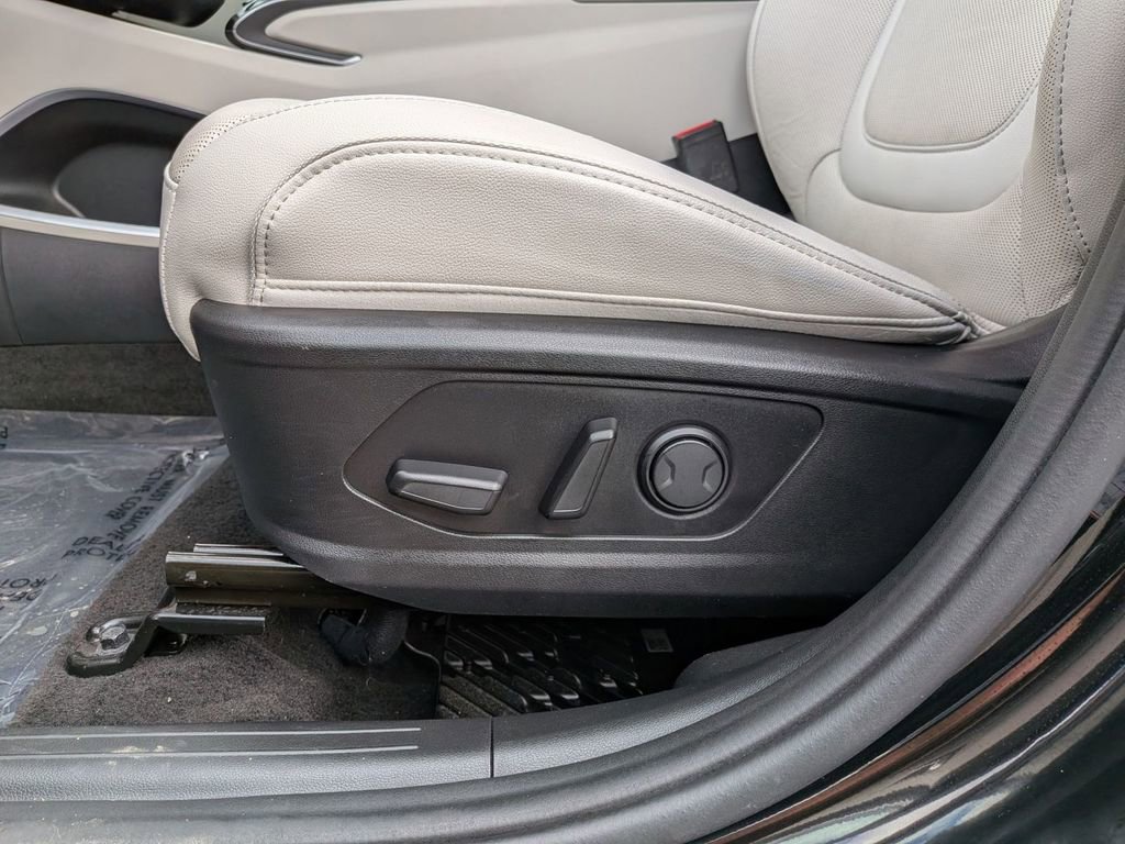 Certified 2023 Hyundai Tucson Limited image 15