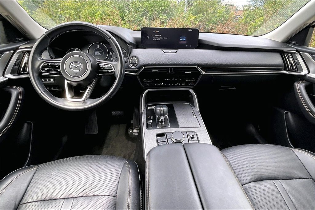 Used 2024 MAZDA CX-90 3.3 Turbo w/ Premium Package AWD/4WD image 15