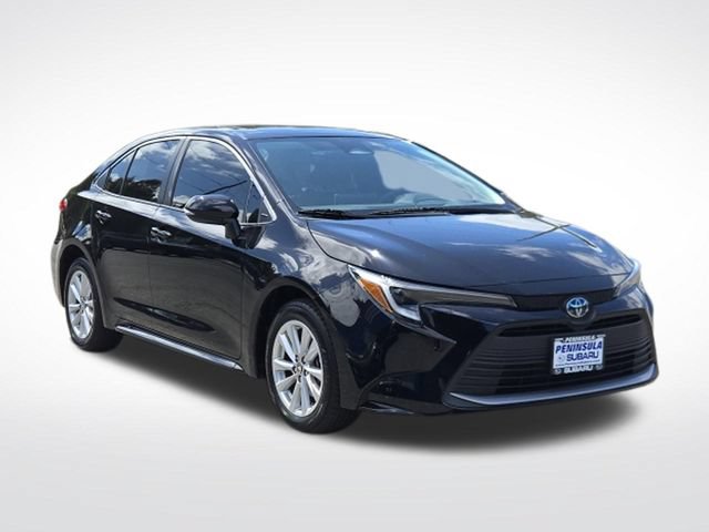 Used 2024 Toyota Corolla XLE FWD image 1