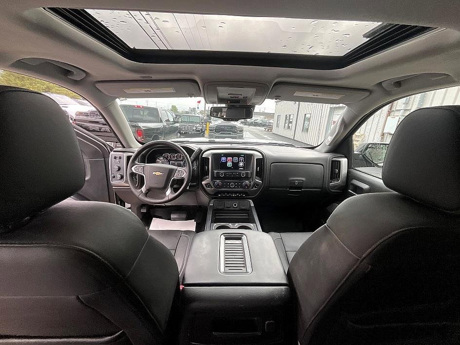 Used 2017 Chevrolet Silverado 1500 LTZ Z71 w/ Redline Edition image 36