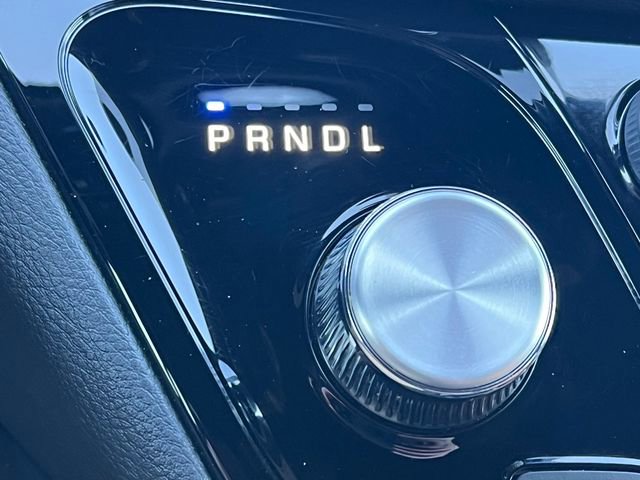 Used 2023 Chrysler Pacifica Pinnacle image 30