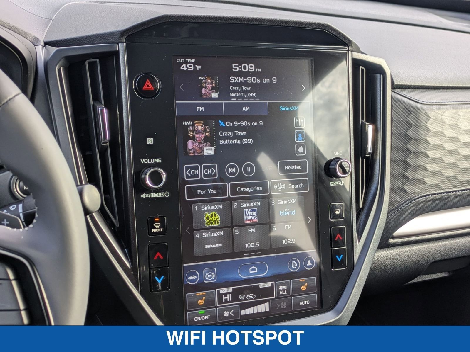 Certified 2025 Subaru Forester Premium AWD/4WD image 23