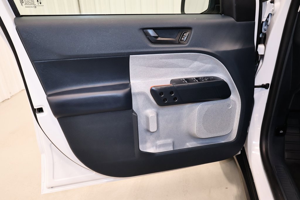 Certified 2023 Ford Maverick XLT image 12