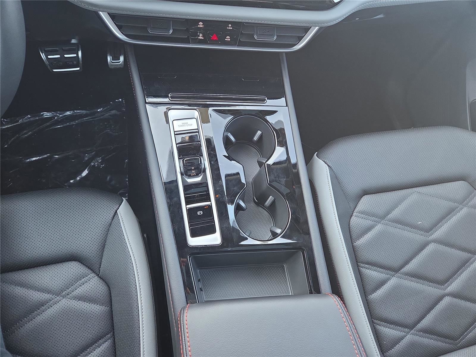 New 2026 Volkswagen Atlas Peak Edition image 21