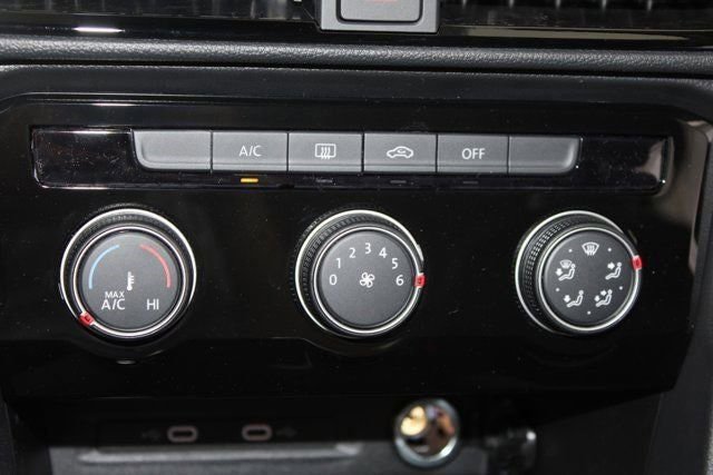 Used 2024 Volkswagen Taos S image 15