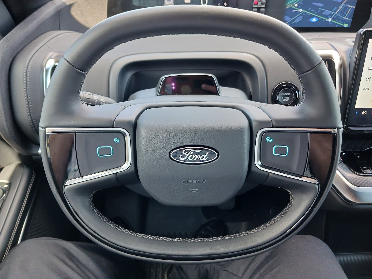 New 2025 Ford Expedition Platinum image 21