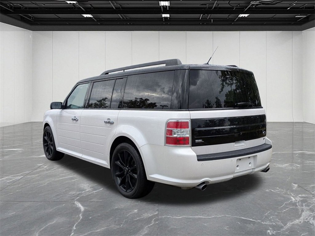 Used 2019 Ford Flex SEL w/ Equipment Group 202A image 3