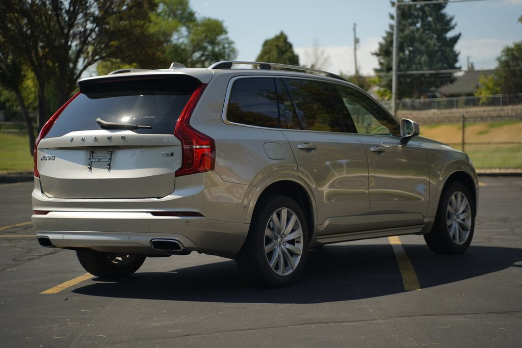 Used 2016 Volvo XC90 T6 Momentum w/ Momentum Plus Package AWD/4WD image 5