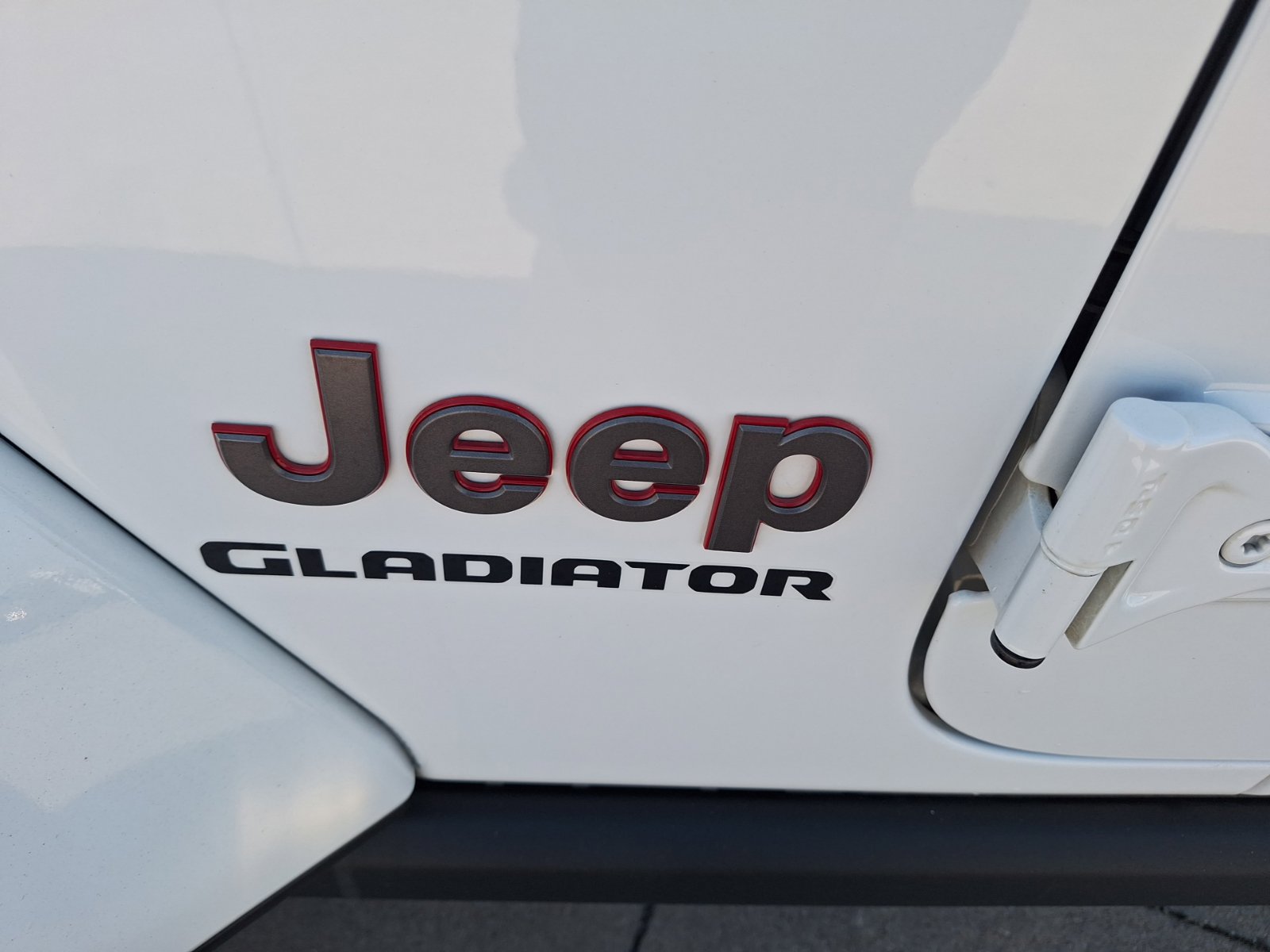 Used 2022 Jeep Gladiator Rubicon w/ LED Lighting Group AWD/4WD image 12