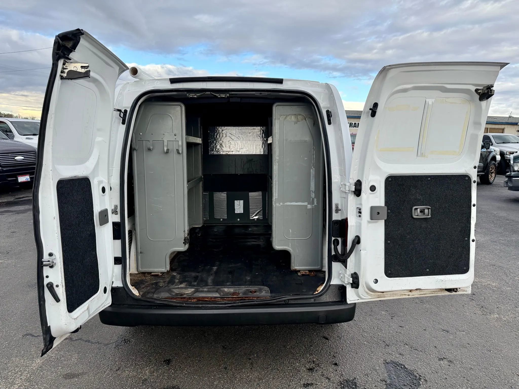 Used 2020 Nissan NV200 S FWD image 10