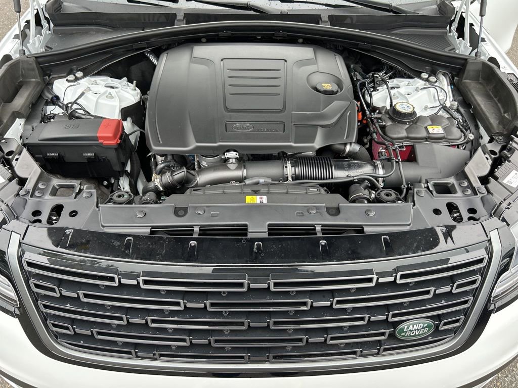 New 2026 Land Rover Range Rover Velar S image 29