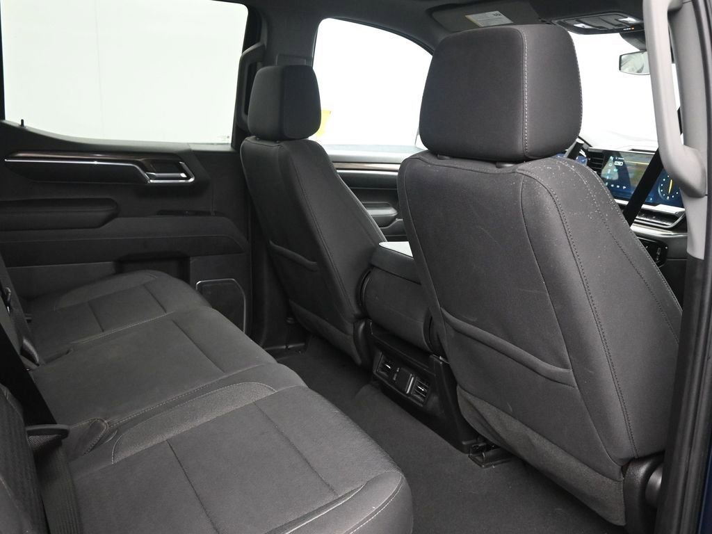 Used 2023 Chevrolet Silverado 1500 LT image 15