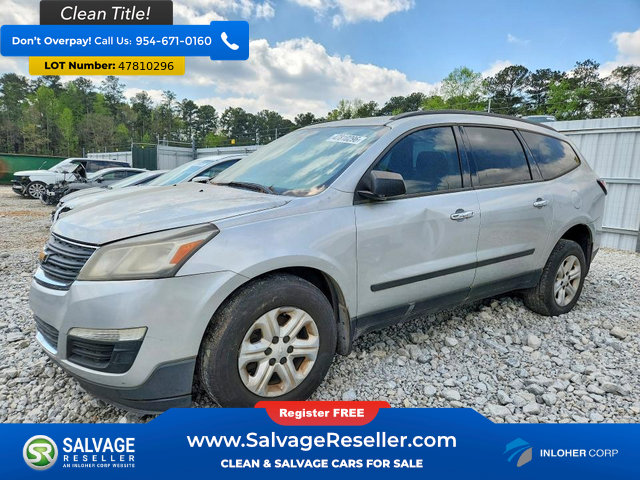 Used 2013 Chevrolet Traverse LS image 1